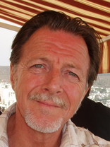 Person who looks like Dustin Hoffman