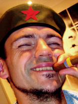 Person who looks like Jesse Metcalfe