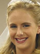 Person who looks like Sarah Michelle Gellar