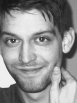 Person who looks like Tobey Maguire