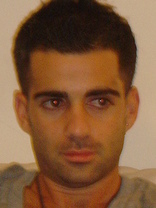 Person who looks like Bobby Cannavale