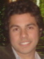 Person who looks like Peter Gallagher