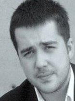 Person who looks like Donnie Wahlberg