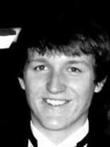 Person who looks like Derek Richardson