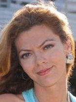 Person who looks like Linda Evangelista