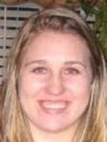 Person who looks like Jenna Fischer