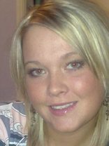 Person who looks like Tara Reid