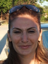 Person who looks like Drea de Matteo