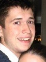 Person who looks like Noah Wyle