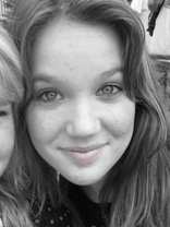 Person who looks like Katie Holmes