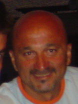 Person who looks like Evan Handler