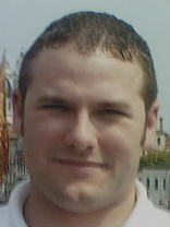 Person who looks like Balthazar Getty