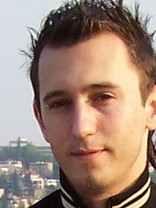 Person who looks like Joseph Fiennes