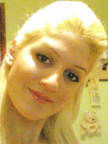 Person who looks like Gwen Stefani