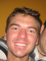 Person who looks like Dennis Quaid