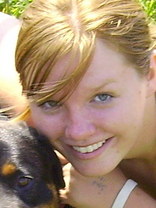 Person who looks like Nicholle Tom