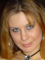 Person who looks like Tara Lipinski