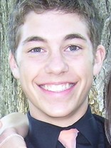 Person who looks like Justin Long