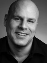 Person who looks like Bruce Willis