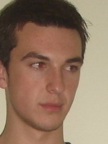 Person who looks like Justin Chatwin