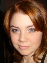 Person who looks like Julie Ann Emery