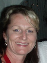 Person who looks like Edie Falco