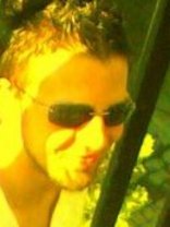 Person who looks like Jonathan Rhys-Meyers