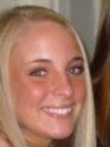 Person who looks like Lisa Kudrow