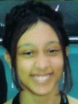 Person who looks like Tamera and Tia Mowry