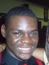 Person who looks like Derek Luke