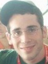 Person who looks like Freddie Prinze Jr.