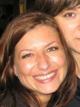 Person who looks like Debra Messing