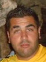 Person who looks like Bobby Cannavale