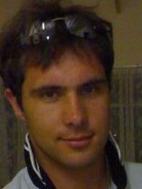 Person who looks like Robert Luketic