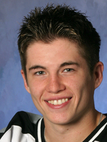 Person who looks like Tyler Hilton