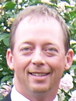 Person who looks like Gary Sinise