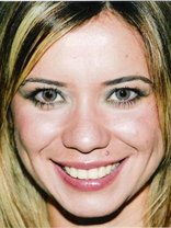 Person who looks like Amy Smart