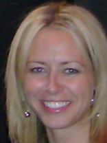 Person who looks like Elizabeth Banks