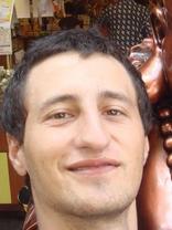 Person who looks like David Duchovny