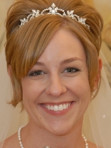 Person who looks like Julie Benz