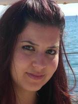 Person who looks like Katie Holmes