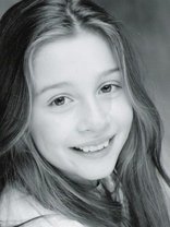 Person who looks like Piper Perabo