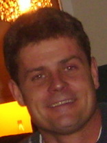 Person who looks like Steve Howey