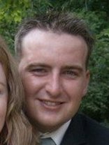 Person who looks like Matthew Perry