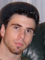 Person who looks like Colin Farrell