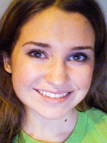 Person who looks like Mía Maestro