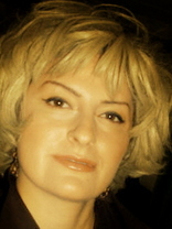 Person who looks like Faith Hill