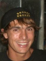 Person who looks like Jonathan Bennett