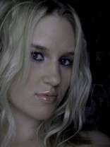 Person who looks like Carrie Underwood