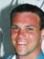 Person who looks like Steve Howey